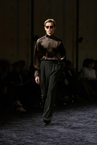 Look 36
